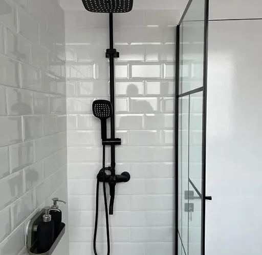 Cozy City Centre Апартаменти Бухарест