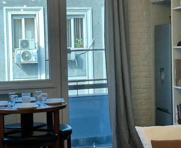 Cozy City Centre Apartmán *